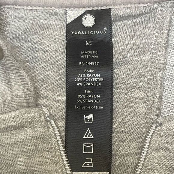 Yogalicious Heather Gray Zip-Up Hoodie Sweatshirt Vest Size M Sleeveless Cozy - Picture 7 of 9